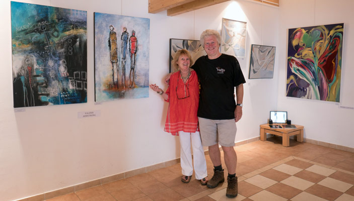 valerie-armstrong-exhibition-paintings-france-2