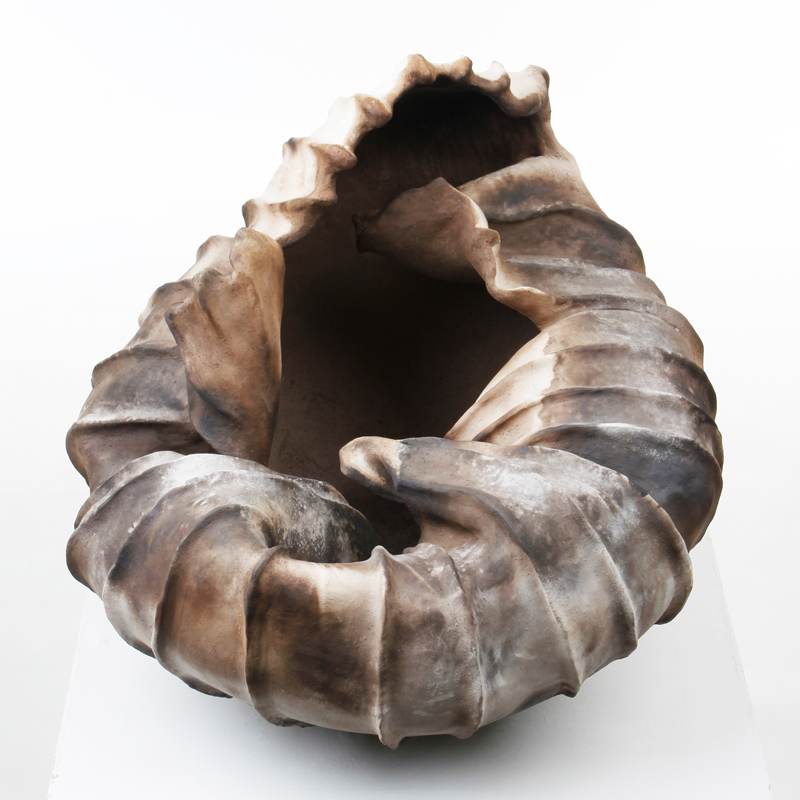 sue-caddy-smoke-fired-vessel-ceramic