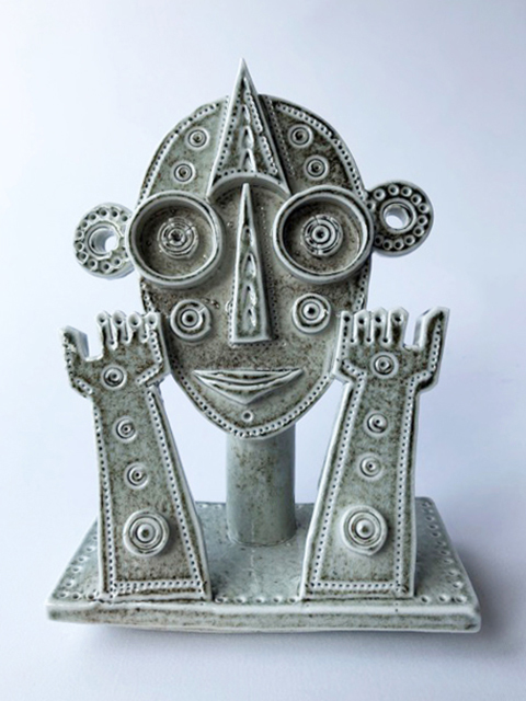 hands-up-cathy-darcy