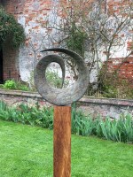 lucy-lutyens-garden-sculpture-dreams-remembered